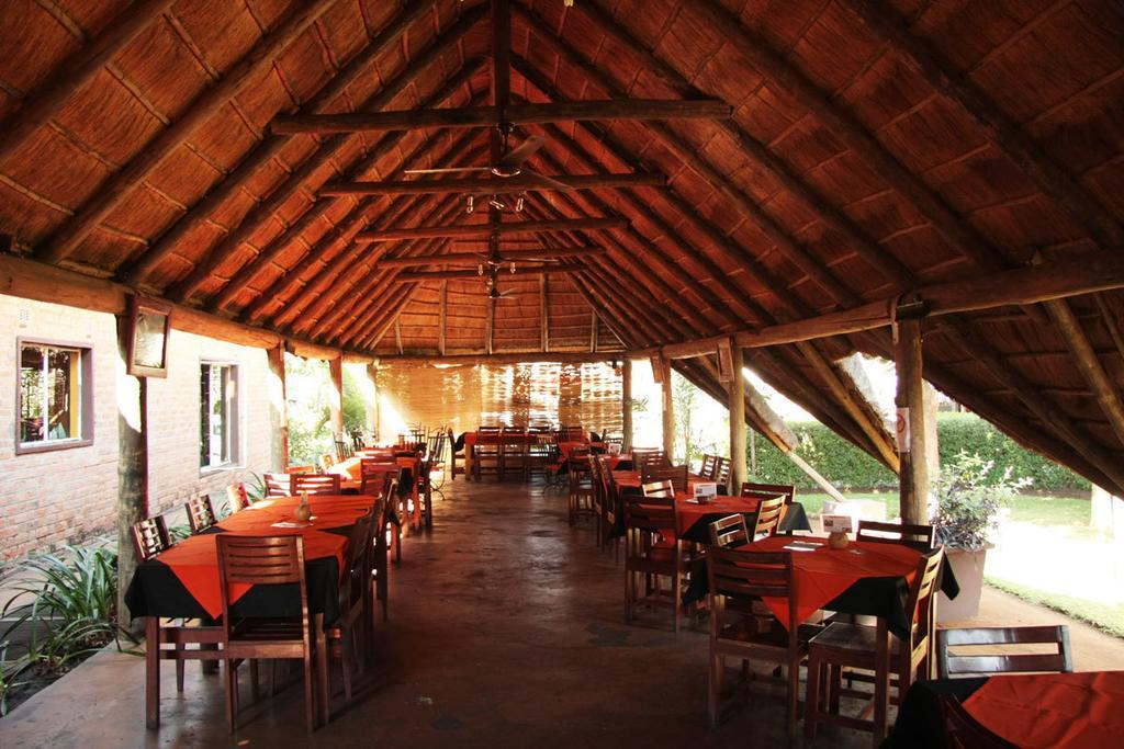 Olga'S The Italian Corner Hotel Livingstone Bagian luar foto