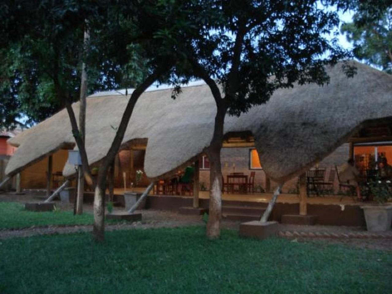 Olga'S The Italian Corner Hotel Livingstone Bagian luar foto